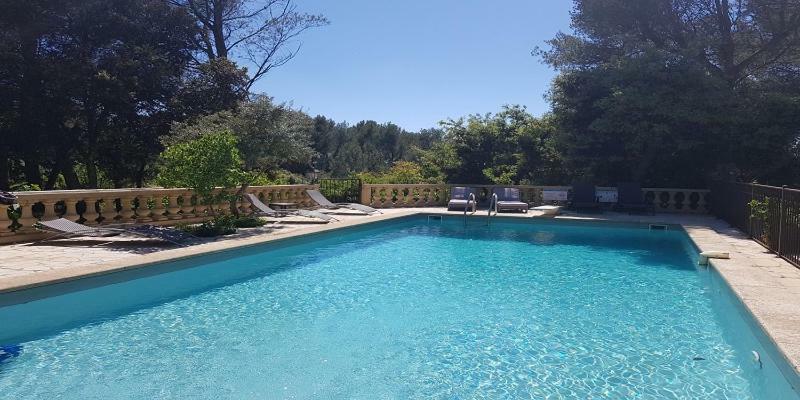 Le Domaine D'alezen Vakantiehuis Grans